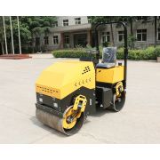 Тротуарный виброкаток 1,3 тн LUTONG LTC301