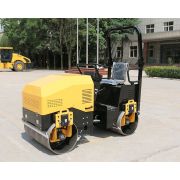 Тротуарный виброкаток 1,8 тн LUTONG LTC302